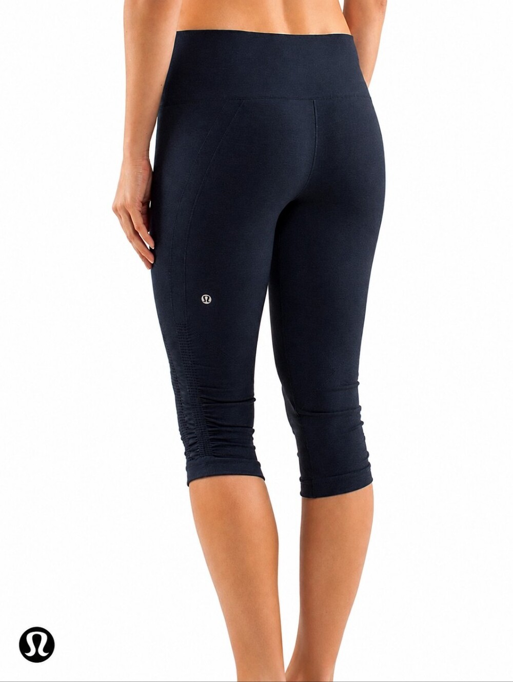 Lululemon In The Flow Crop II Ruched Crops Black Size 6 Seamless Leggings